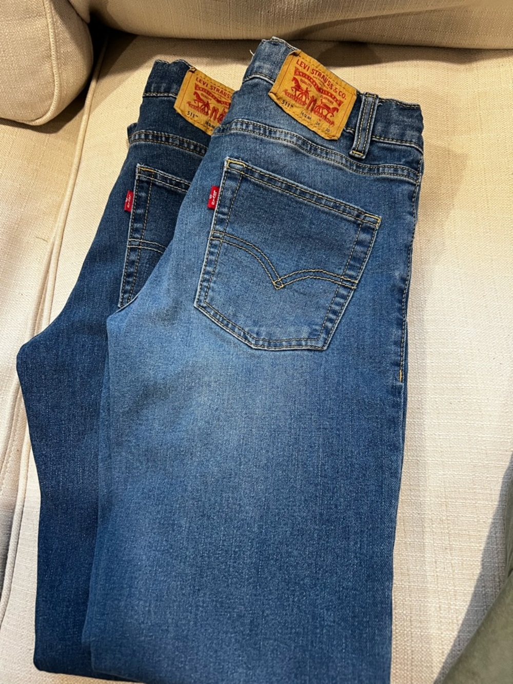 Levi's Men's Two-Tone Blue Straight Jeans